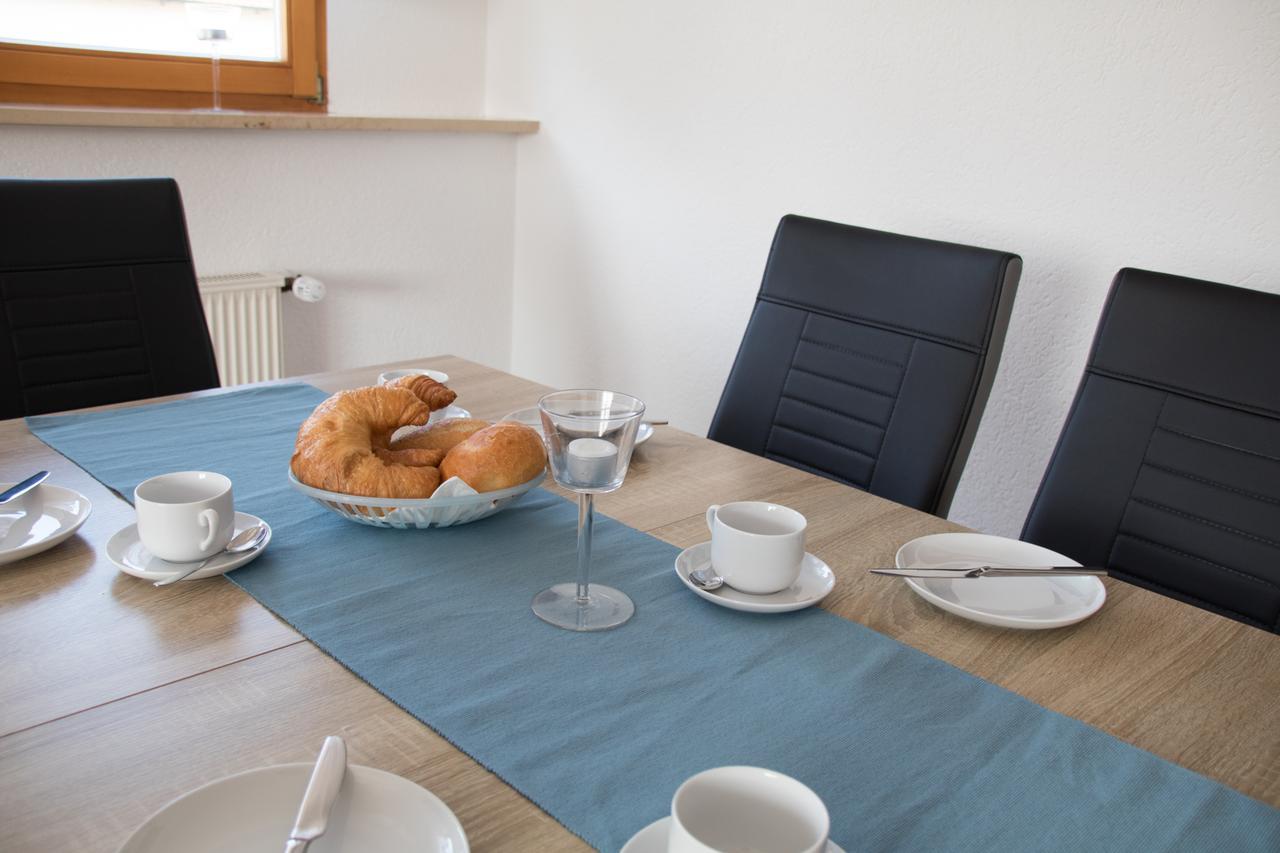 Ferienwohnung Weiher - Naehe Nuernberg / Messe Schwanstetten Eksteriør billede