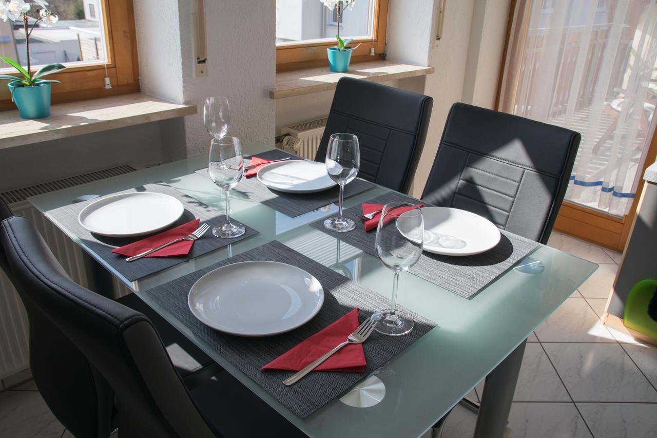 Ferienwohnung Weiher - Naehe Nuernberg / Messe Schwanstetten Eksteriør billede