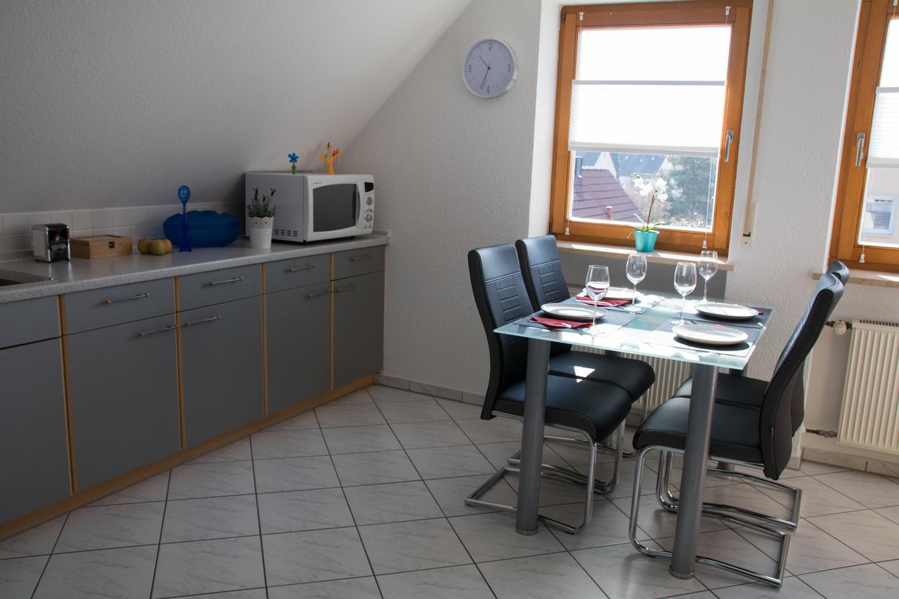 Ferienwohnung Weiher - Naehe Nuernberg / Messe Schwanstetten Eksteriør billede