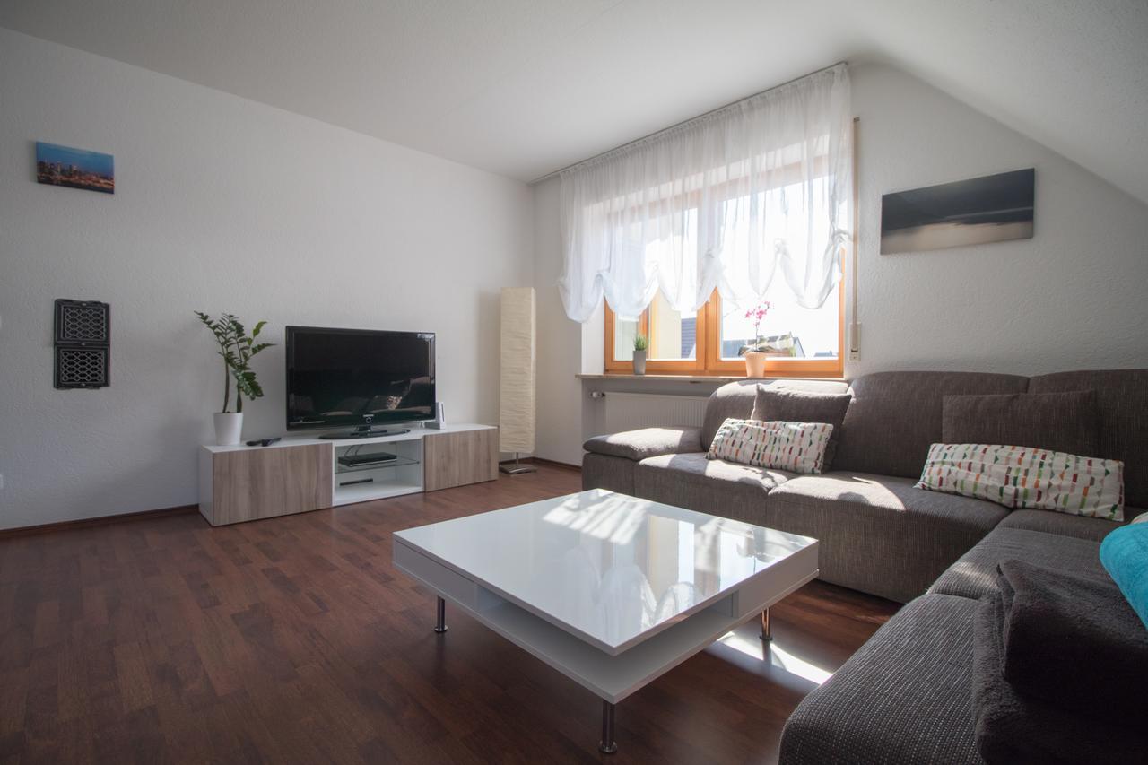 Ferienwohnung Weiher - Naehe Nuernberg / Messe Schwanstetten Eksteriør billede